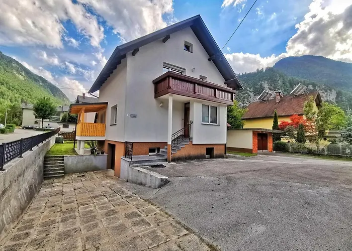 Apartmaji Tomsic